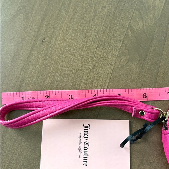 NWT Juicy Couture Vibrant Pink Heart Wristlet FIRM - Picture 10 of 12